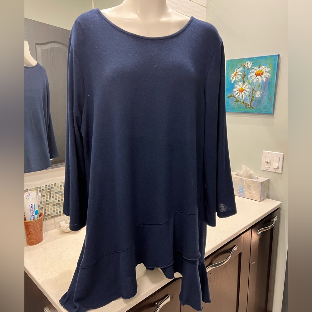 Size XL Suzanne Betro Tunic
